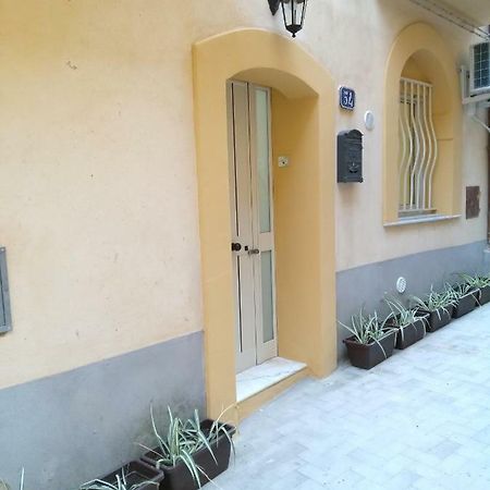 شقة La Casa Di Bianca كالتاجيروني المظهر الخارجي الصورة
