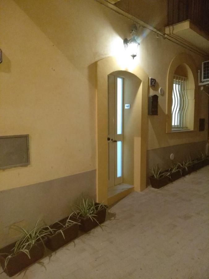 شقة La Casa Di Bianca كالتاجيروني المظهر الخارجي الصورة