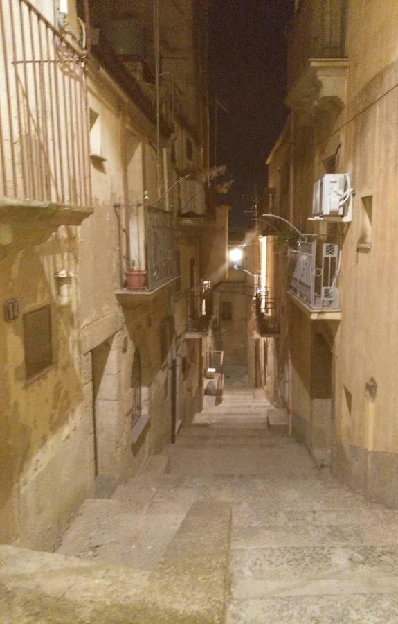 شقة La Casa Di Bianca كالتاجيروني المظهر الخارجي الصورة