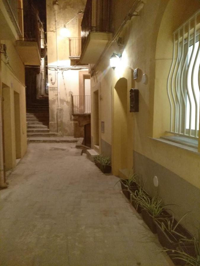 شقة La Casa Di Bianca كالتاجيروني المظهر الخارجي الصورة
